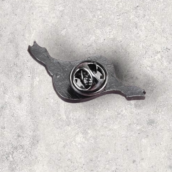 NEW Girl Boss Ribbon Banner Enamel Pins Brooch - Picture 2 of 2